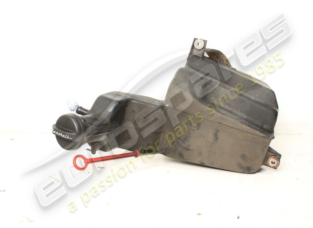 GEBRAUCHTER Maserati ÖLTANK . TEILENUMMER 211465 (1)