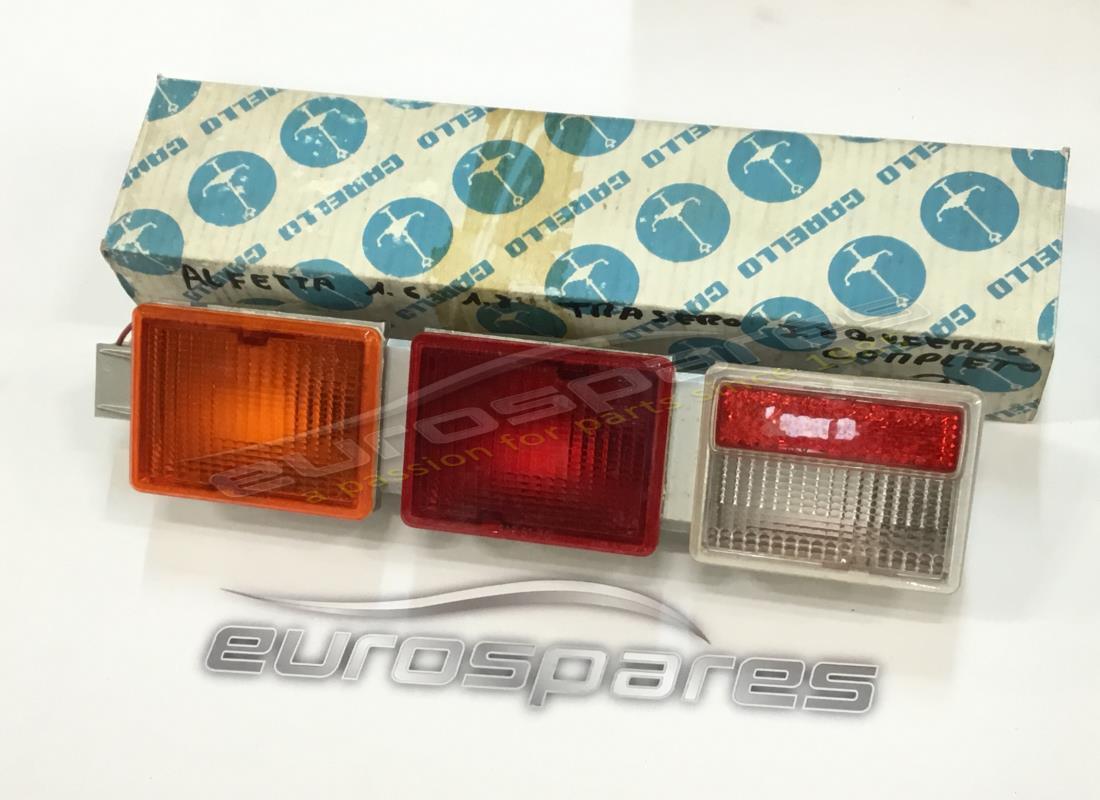 NEU (SONSTIGE) Lamborghini LINKE HECKLEUCHTE . TEILENUMMER 006310489 (1)