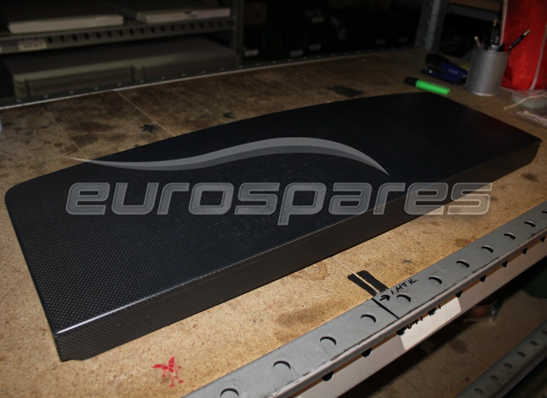 lamborghini abdeckung verwendet. teilenummer 429827991 (1)