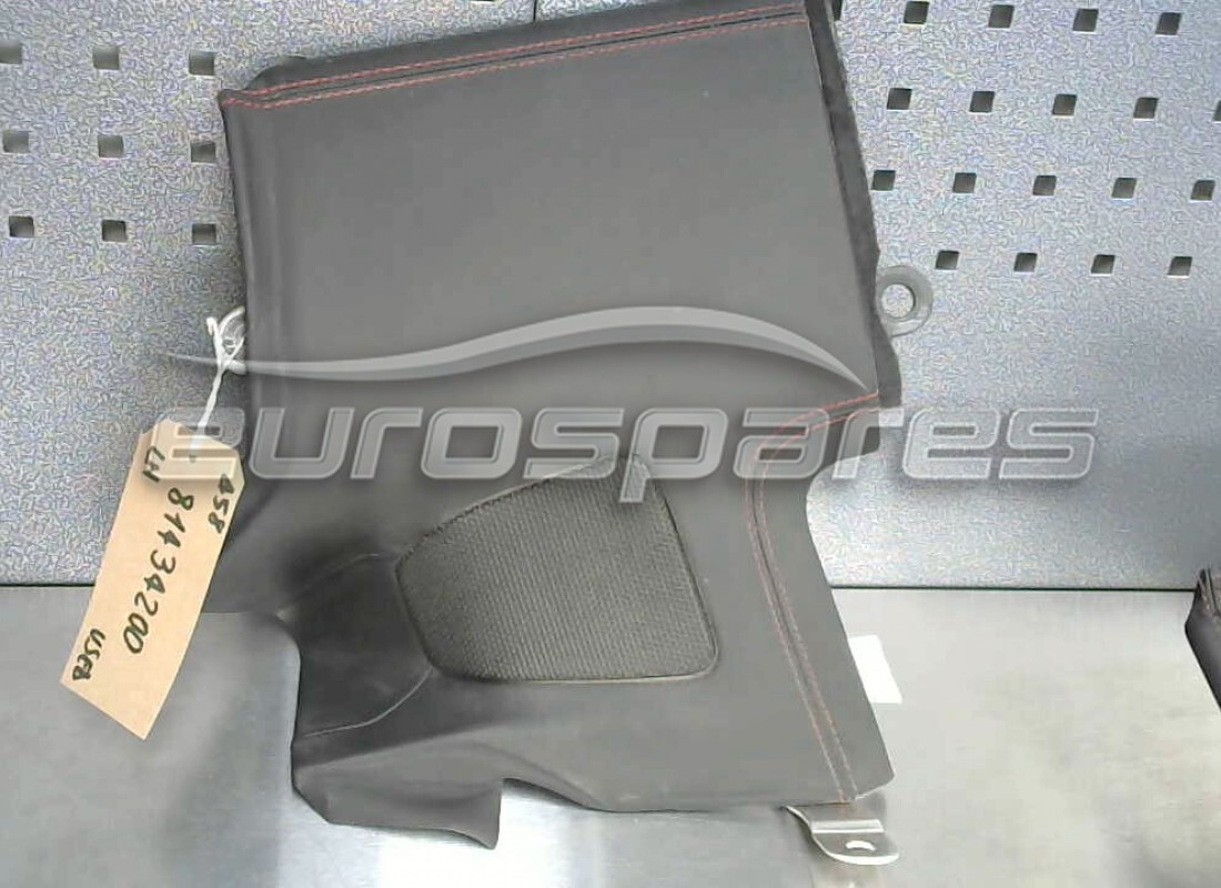 GEBRAUCHTE Ferrari LINKE HECKSCHEIBENVERKLEIDUNG. TEILENUMMER 81434200 (1)
