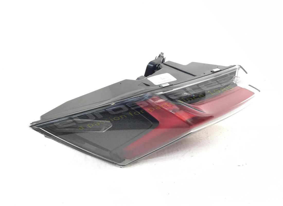 neue lamborghini heckkombination. teilenummer 4ml945069 (1)