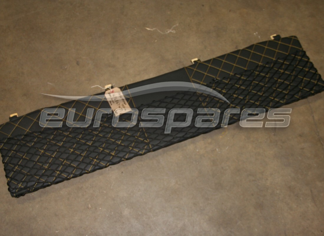 GEBRAUCHTE Lamborghini VERKLEIDUNG, RÜCKSEITE. TEILENUMMER 476867477 (1)