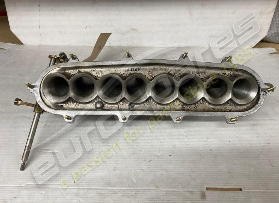gebrauchter ferrari linker ansaugkrümmer komplett. teilenummer 149504 (3)