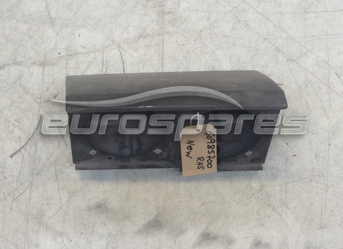 NEUES Ferrari RECHTES SCHEINWERFER-LAMPENGEHÄUSE. TEILENUMMER 60985700 (1)
