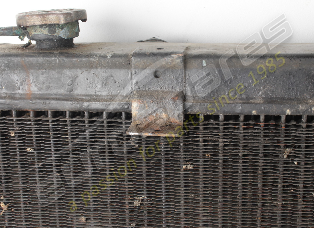 gebrauchter lamborghini wasserkühler. teilenummer 001710466 (7)