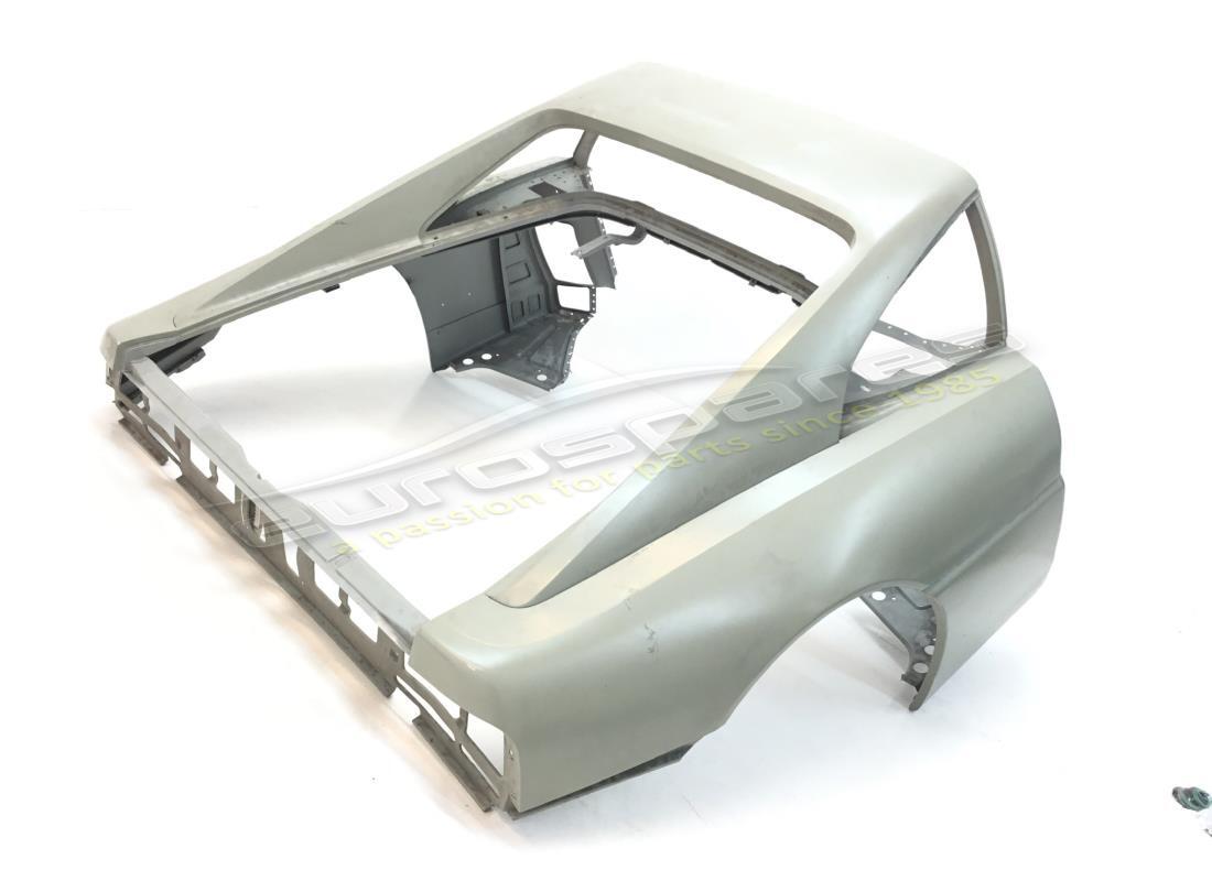 neue ferrari komplette heckkarosserie. teilenummer 620662300 (1)