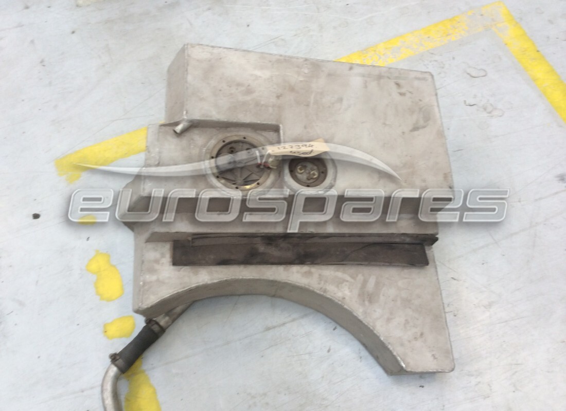 gebrauchter ferrari rh treibstofftank >500. teilenummer 127394 (1)