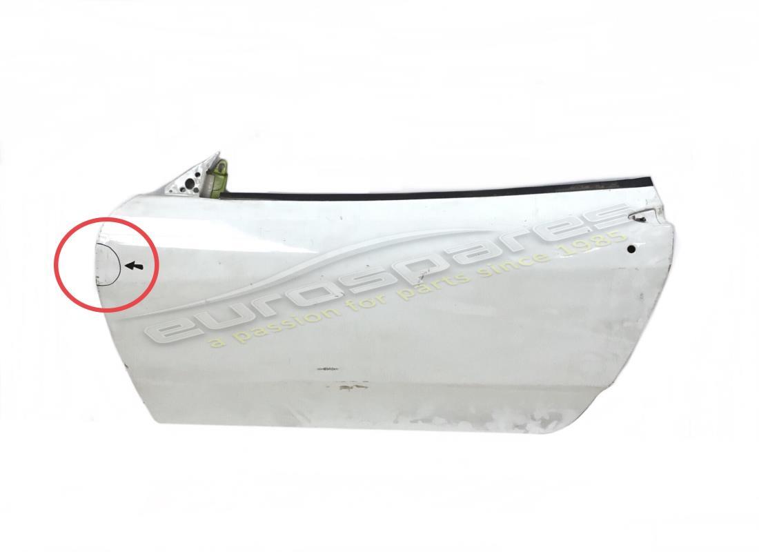 GEBRAUCHTER Ferrari LINKER TÜRRAHMEN. TEILENUMMER 68489211 (1)