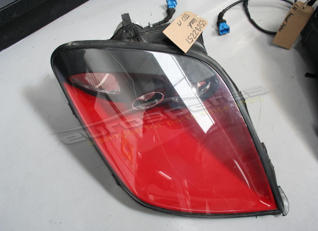 GEBRAUCHT Ferrari RECHTER SCHEINWERFER (RHD) - ROSSO CORSA [ROT] . TEILENUMMER 65482251 (1)