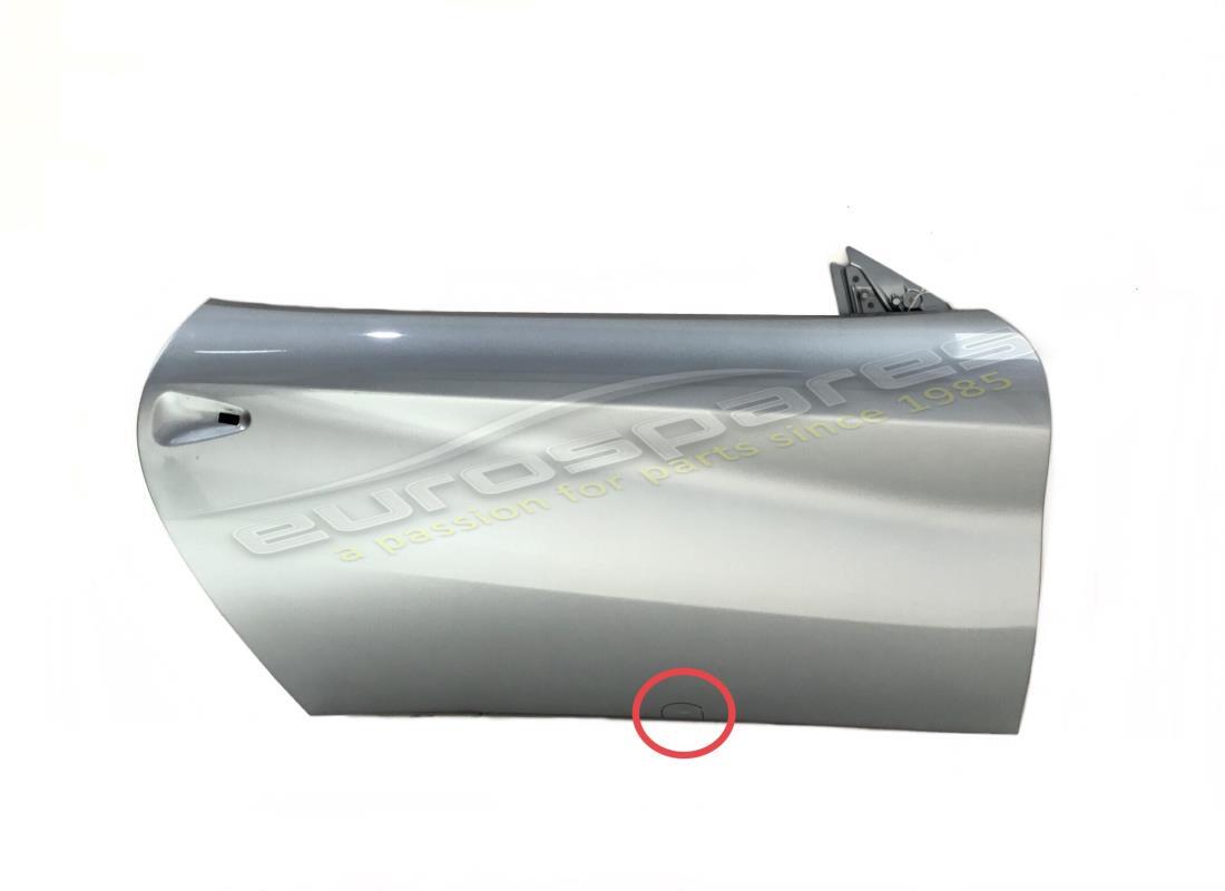 GEBRAUCHT Ferrari KOMPLETTE RECHTE SEITENTÜR. TEILENUMMER 84182311 (1)