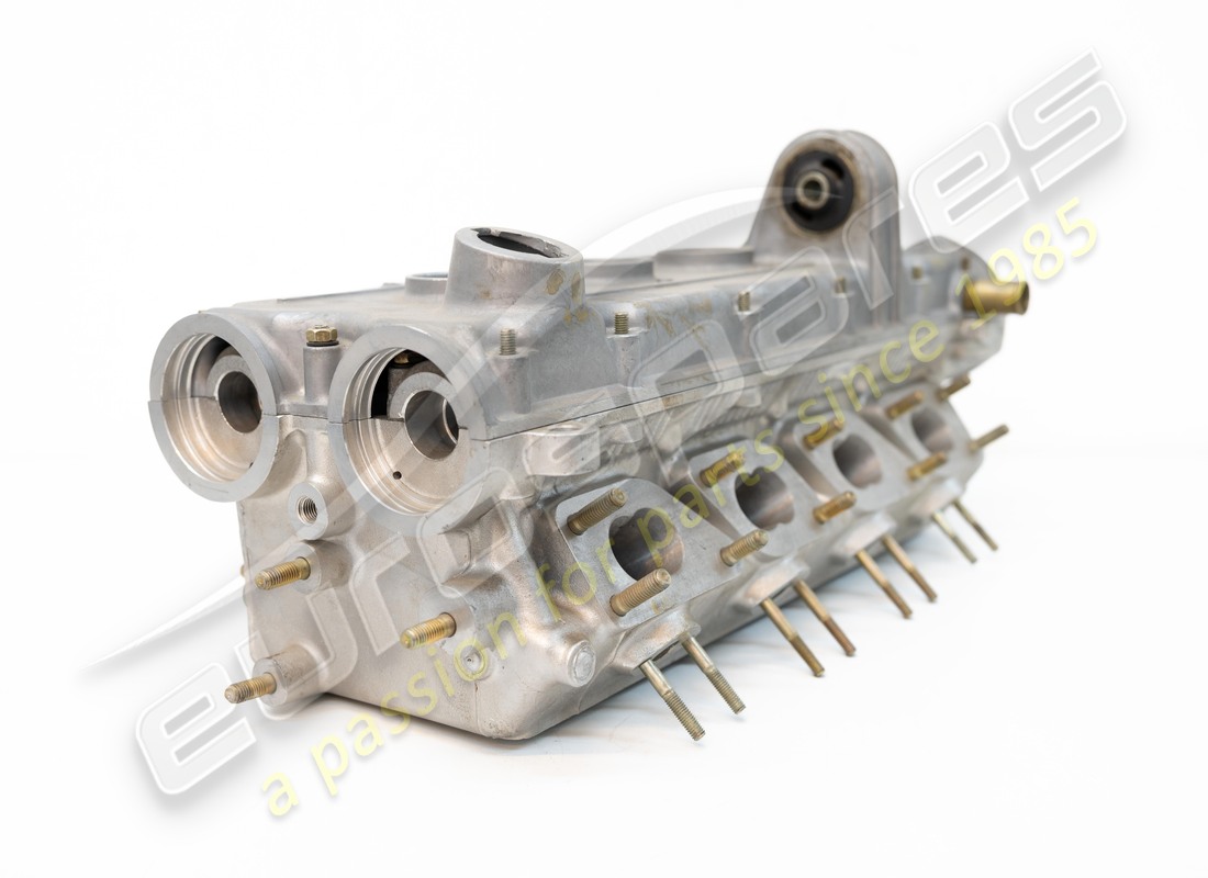 NEUER FERRARI RH ZYLINDERKOPF KOMPLETT. TEILENUMMER 131877 (3) neuer ferrari rh zylinderkopf komplett. teilenummer 131877 (3)