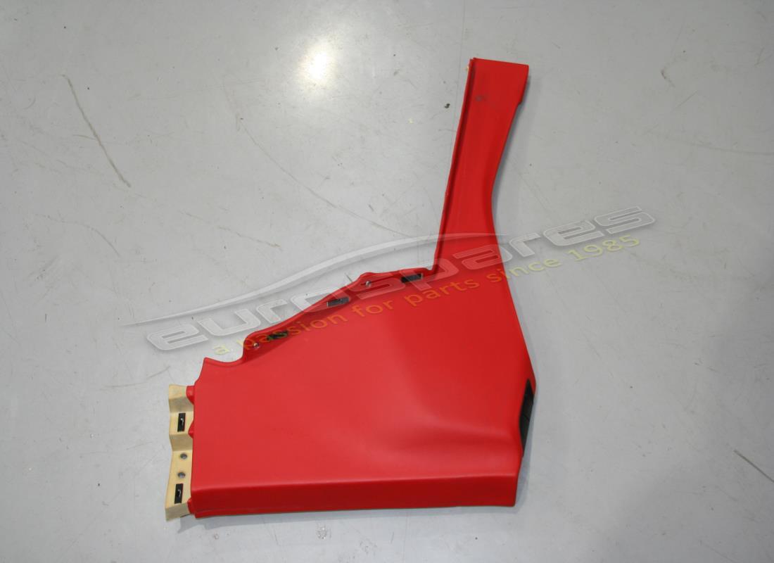 verwendete ferrari linke untere mittelsäulenverkleidung. teilenummer 858099.. (1)