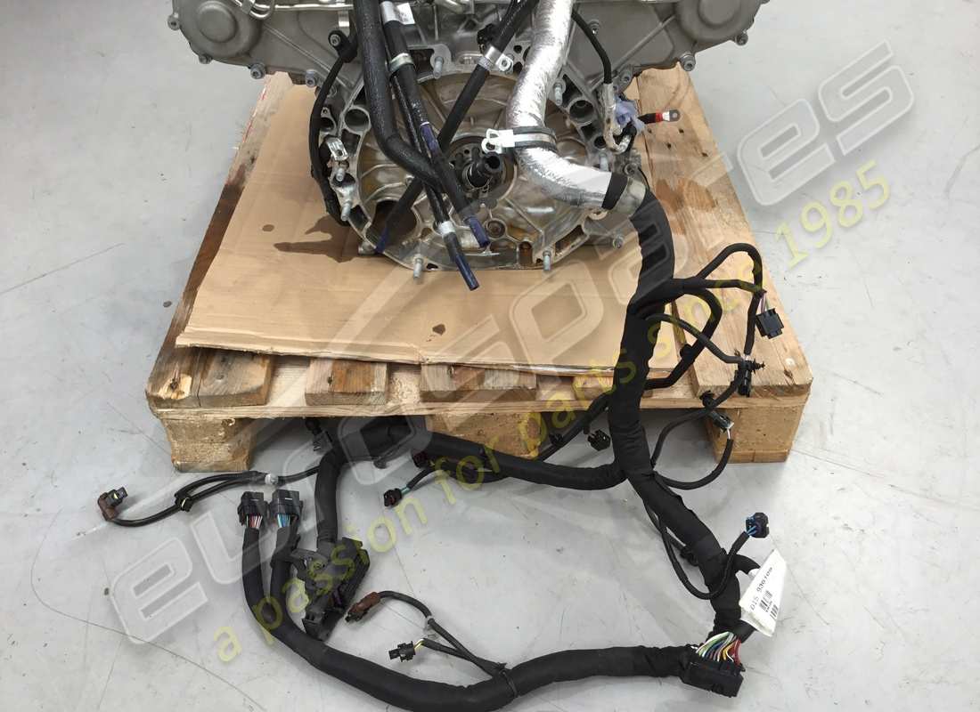 gebrauchter ferrari tributo-motor. teilenummer 985000334 (9)