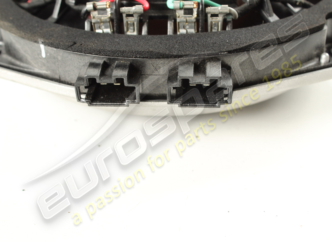 gebrauchter ferrari woofer -becker-. teilenummer 254984 (4)