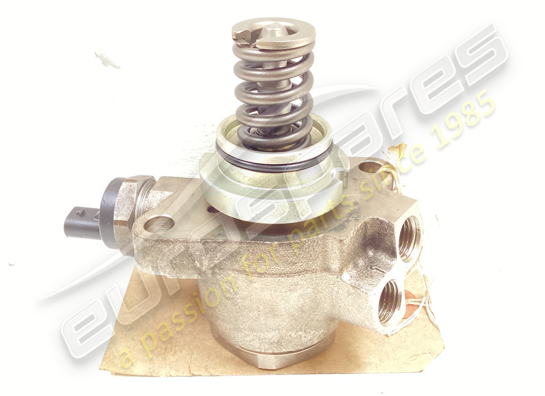 GEBRAUCHTE Lamborghini KRAFTSTOFFPUMPE. TEILENUMMER 07L127026T (1)