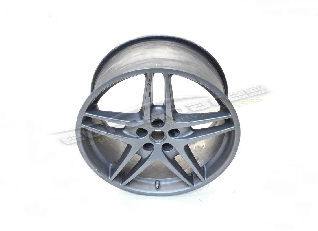 GEBRAUCHTE Ferrari HINTERRADFELGE - GRAU LACKIERT. TEILENUMMER 217481 (1)