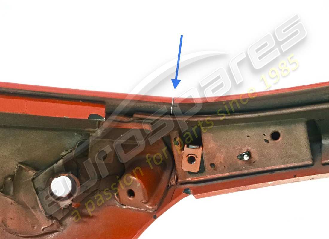 gebrauchter ferrari frontstoßstange. teilenummer 985753436 (4)