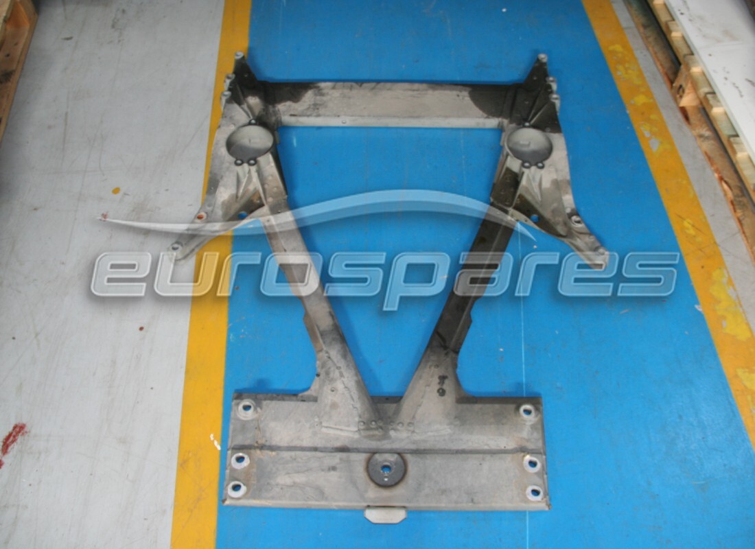 GEBRAUCHTER Ferrari MOTORHILFSRAHMEN. TEILENUMMER 278223 (1)
