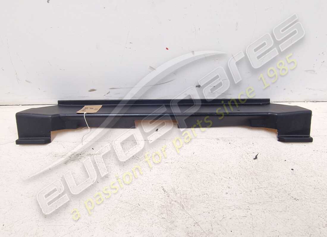 gebrauchte ferrari schwarze sill-verkleidungsabdeckung. teilenummer 65045800 (2)
