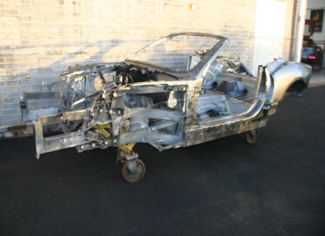 GEBRAUCHT Ferrari BODYSHELL CALIFORNIA T . TEILENUMMER 808910000 (1)