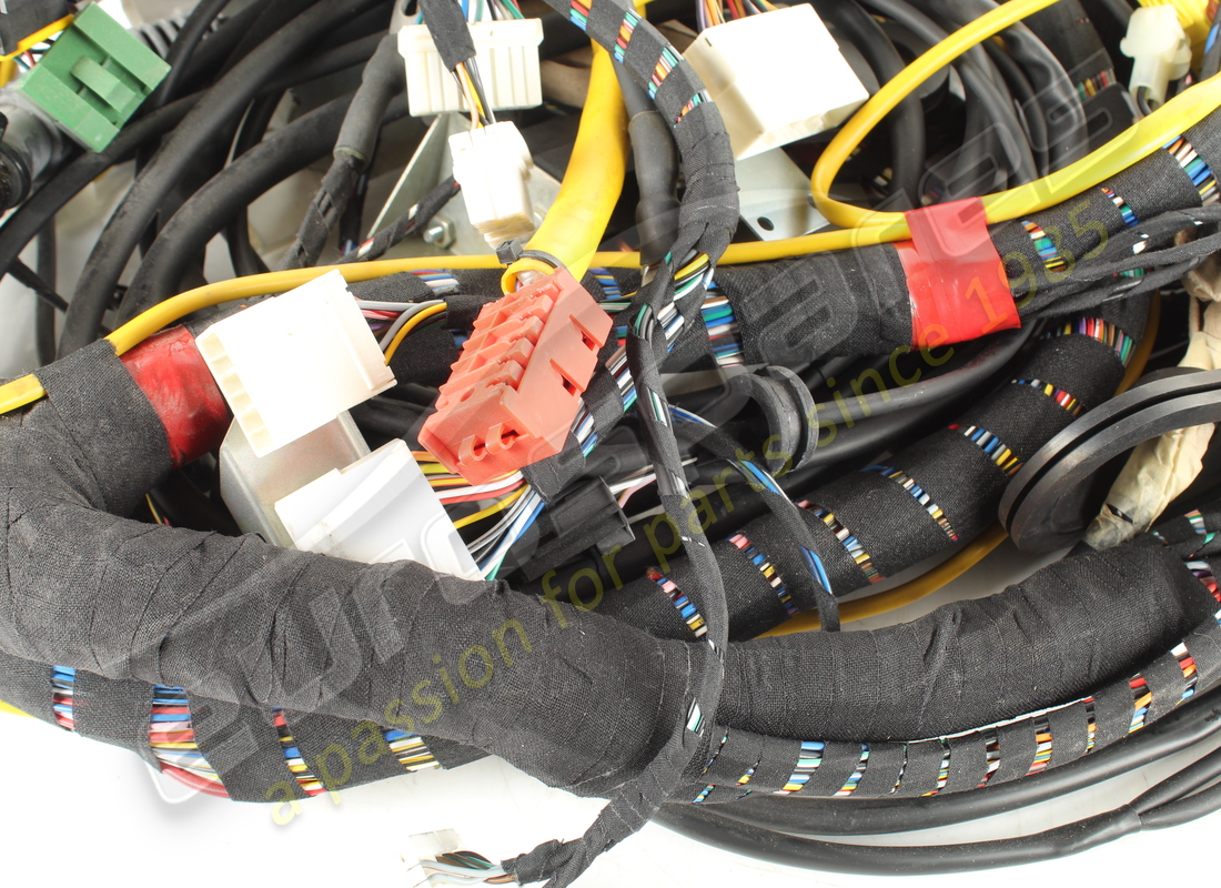 neues ferrari verbindungskabel für die bedienfeldverkleidung. teilenummer 168746 (5)