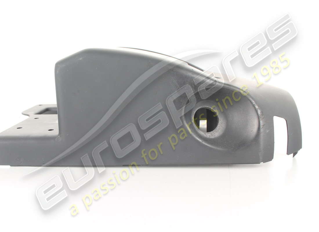 gebrauchte ferrari untere säulenabdeckung. teilenummer 63895900 (3)