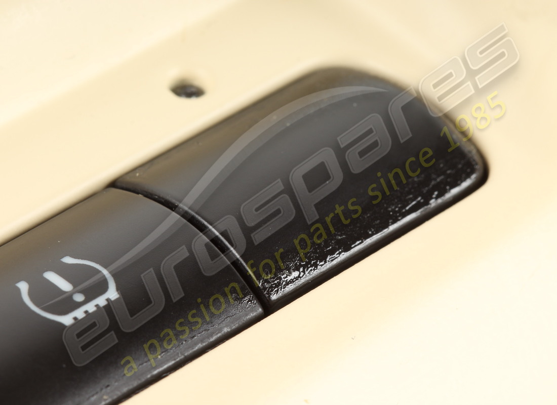 neu (sonstiges) maserati tastenplatte perlbeeige. teilenummer 69330641 (7)