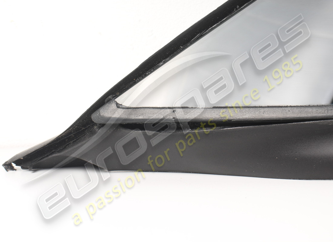 neues seitliches fenster hinten rechts ferrari. teilenummer 82321100 (4)