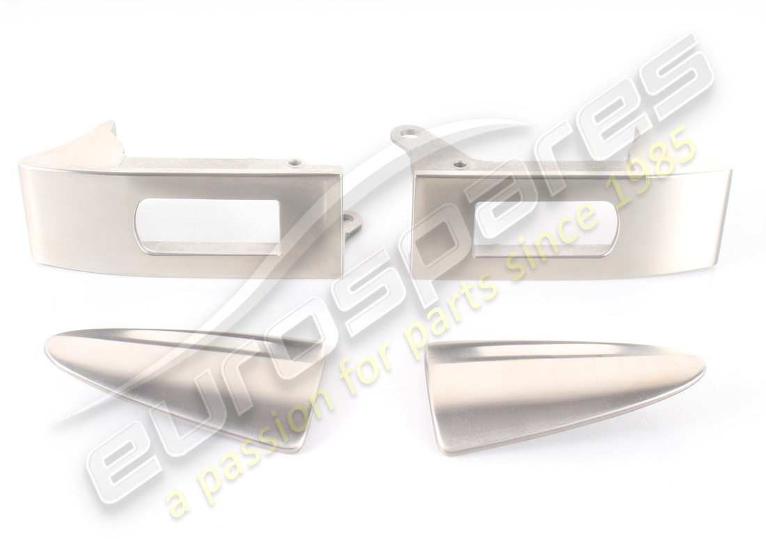 NEU FERRARI TBA KIT MANIGLIE IN TITANIO PER. TEILENUMMER 70001288 (2) neu ferrari tba kit maniglie in titanio per. teilenummer 70001288 (2)