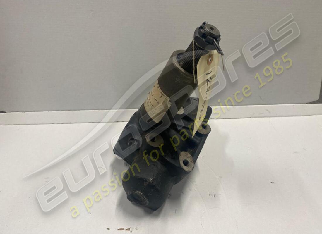neu ferrari lenkgehäuse rhd teilenummer 127970 (6)