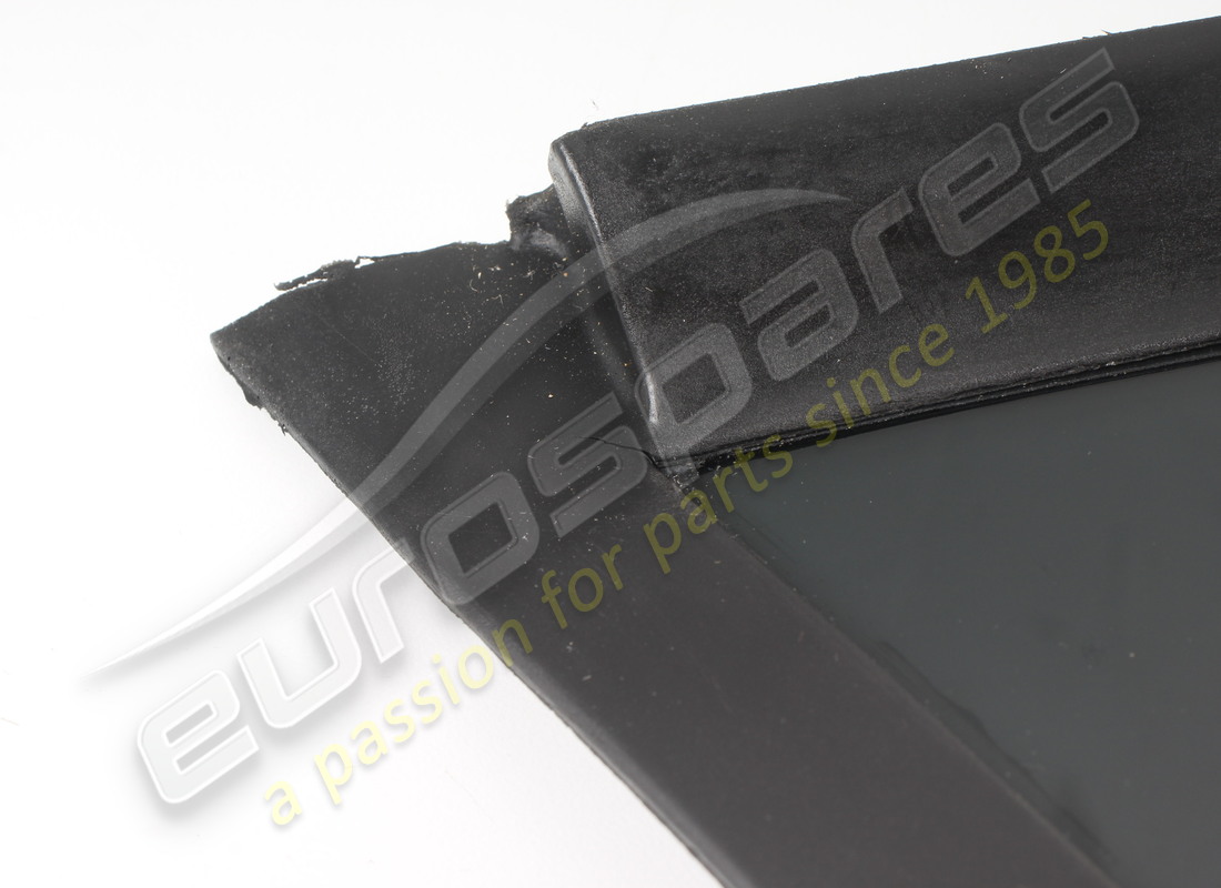 neues seitliches fenster hinten rechts ferrari. teilenummer 82321100 (3)