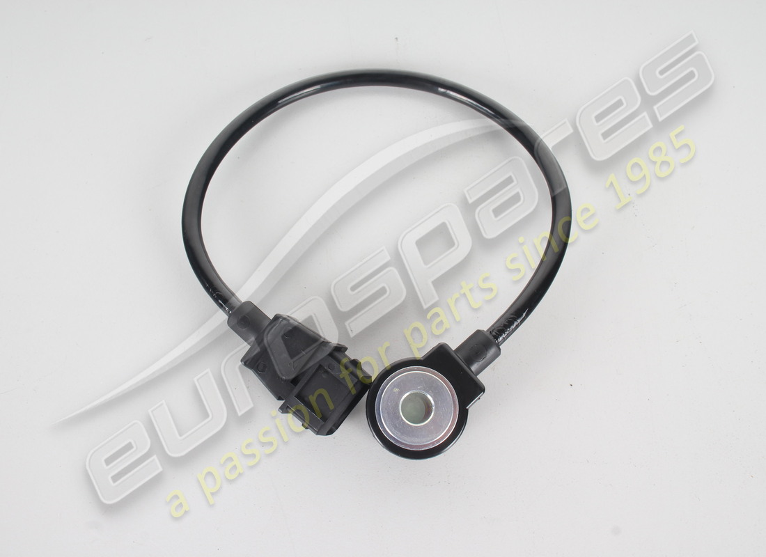 NEUER MASERATI KLOPFSENSOR. TEILENUMMER 585089700 (2) neuer maserati klopfsensor. teilenummer 585089700 (2)