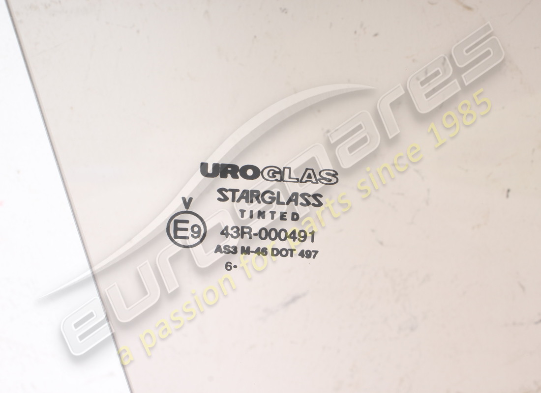 neu ferrari rh türglas. teilenummer 61533700 (3)