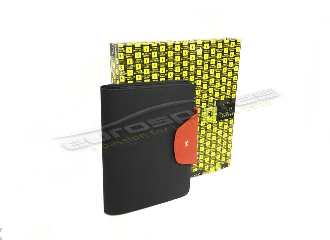 neuer ferrari documents-holder. teilenummer 67558600 (1)