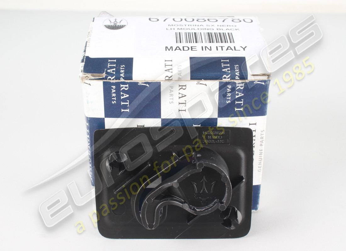 neu maserati linke leiste schwarz. teilenummer 670086780 (5)
