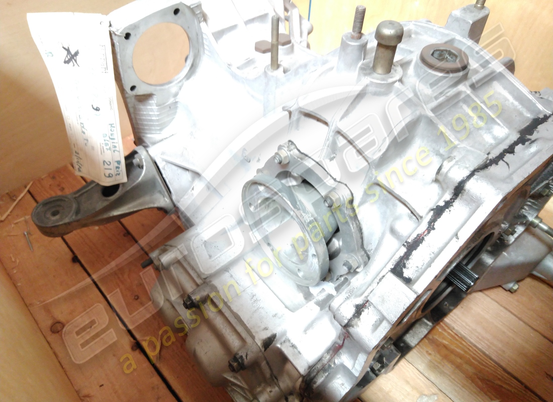 neues (anderes) ferrari getriebe. teilenummer 95962097 (4)