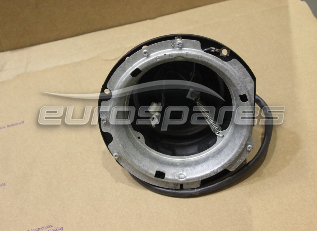 neuer ferrari rechter scheinwerferschalen. teilenummer 30255004a (1)