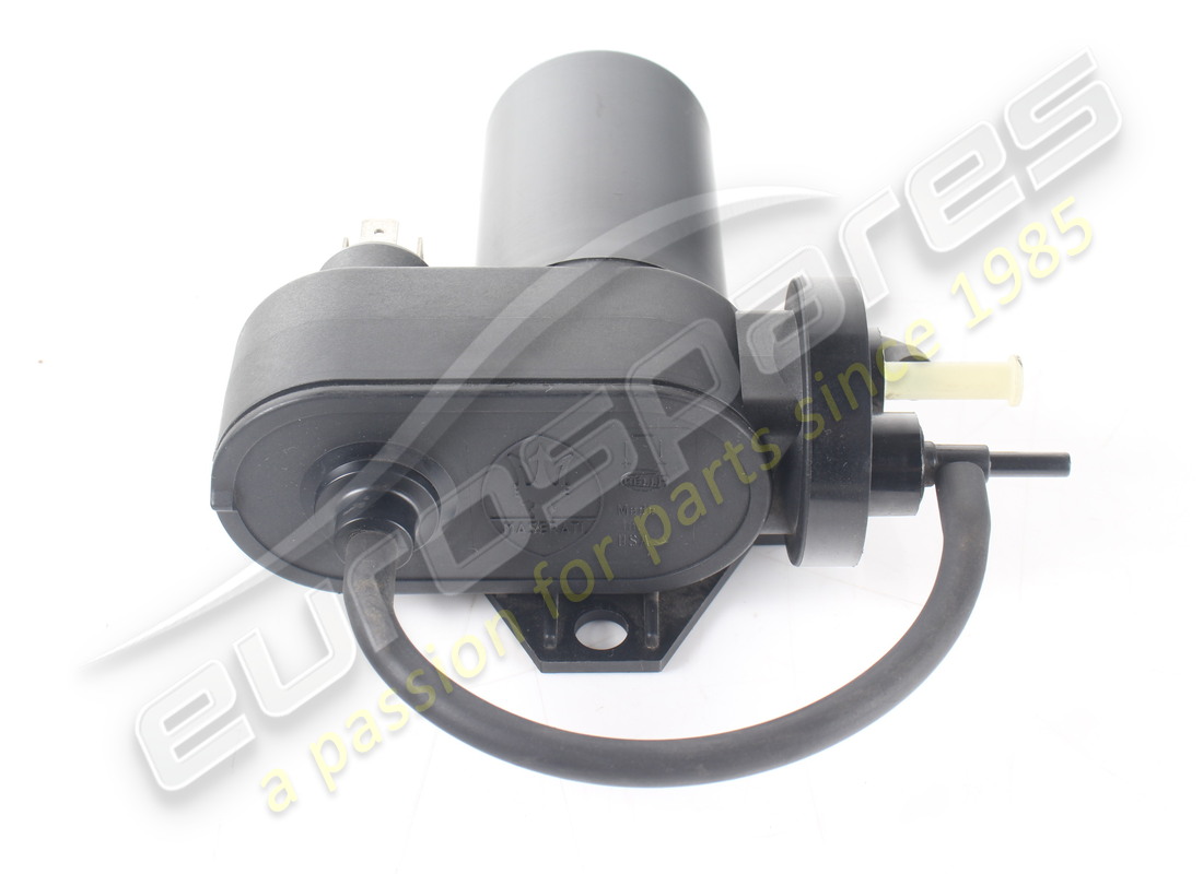 gebrauchte maserati vakuumpumpe. teilenummer 325520172 (2)