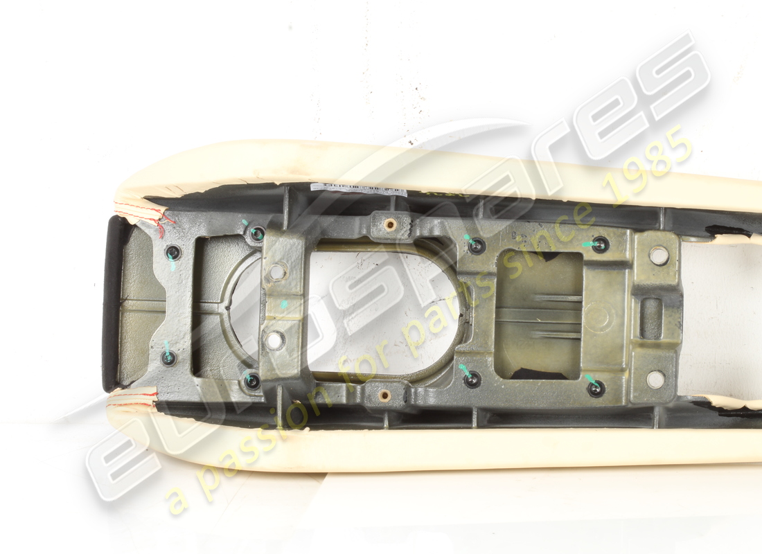 GEBRAUCHTE FERRARI KOMPLETTE MITTELKONSOLE. TEILENUMMER 891849 (7) gebrauchte ferrari komplette mittelkonsole. teilenummer 891849 (7)