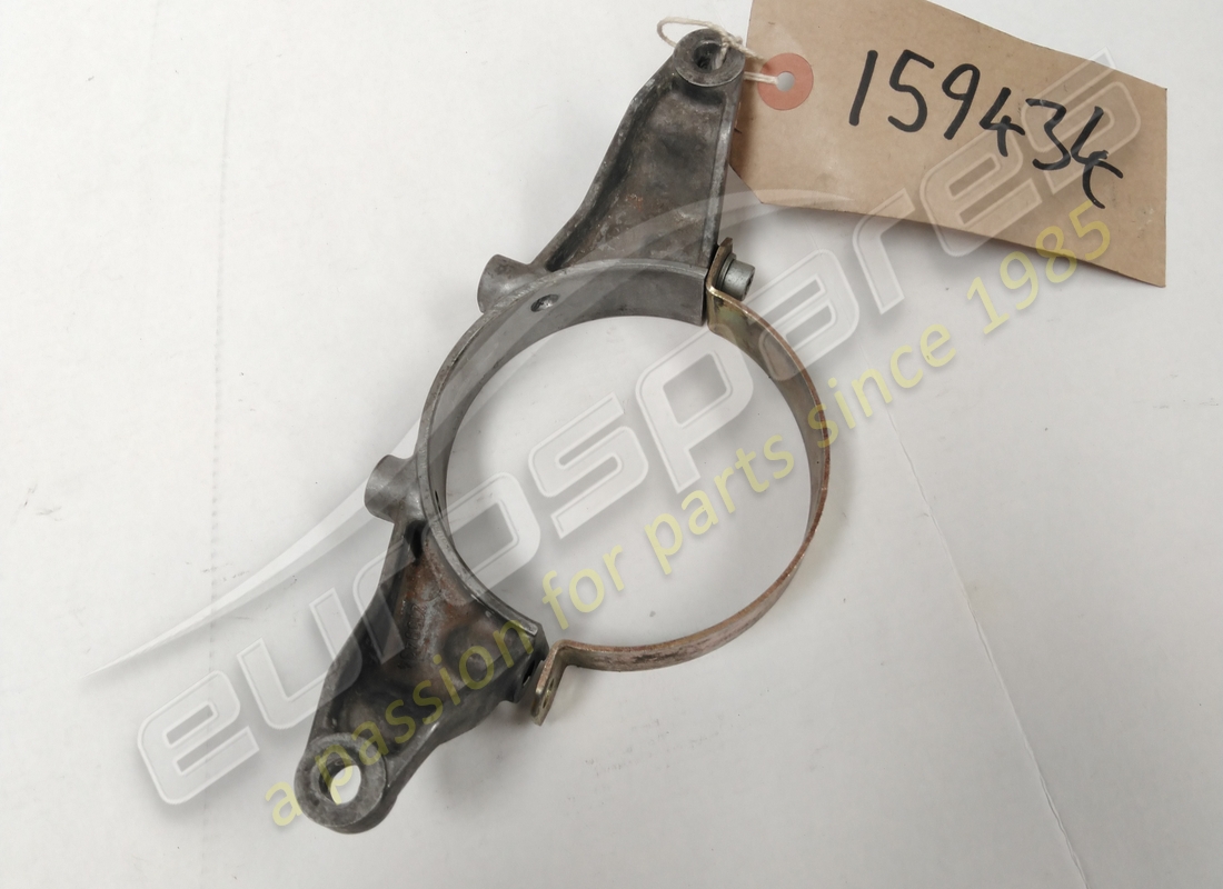 verwendete ferrari halterung. teilenummer 159434 (2)