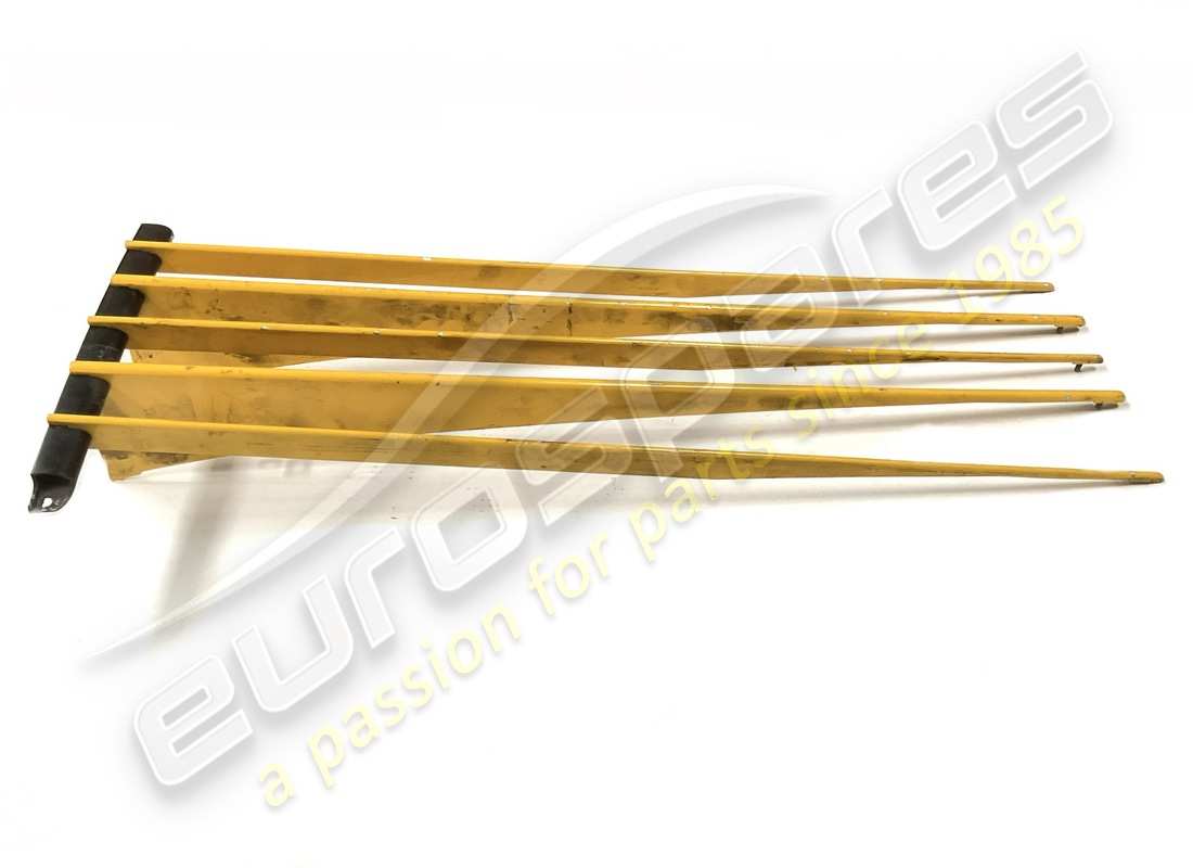 gebraucht ferrari rechtes türgitter. teilenummer 61575300 (2)