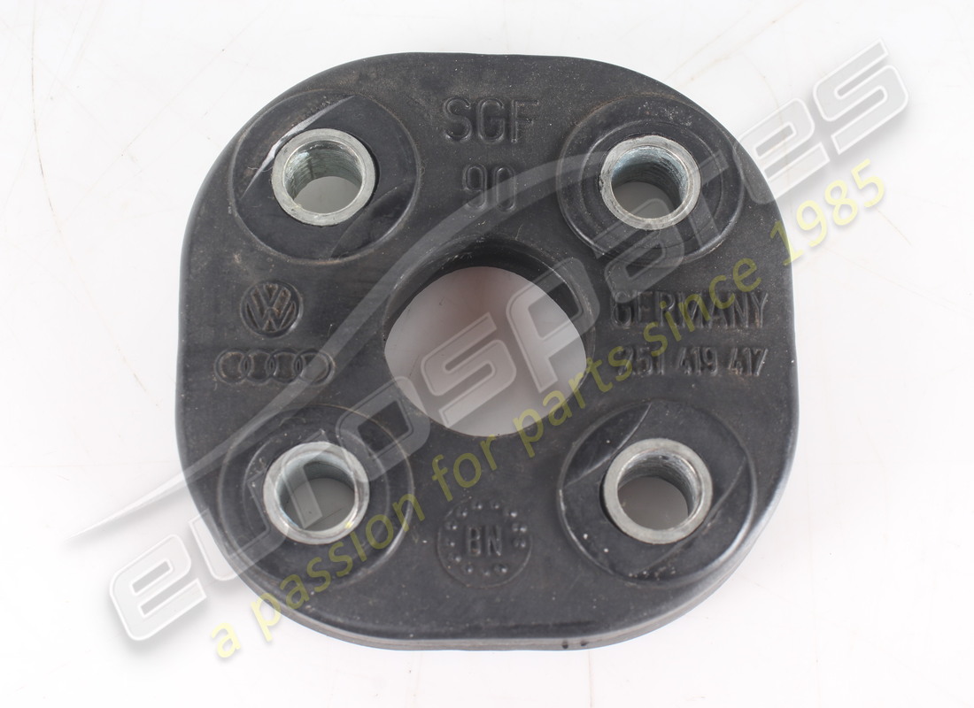 VERWENDETES Lamborghini VERBINDUNGSTEIL. TEILENUMMER 07M145897 (1)