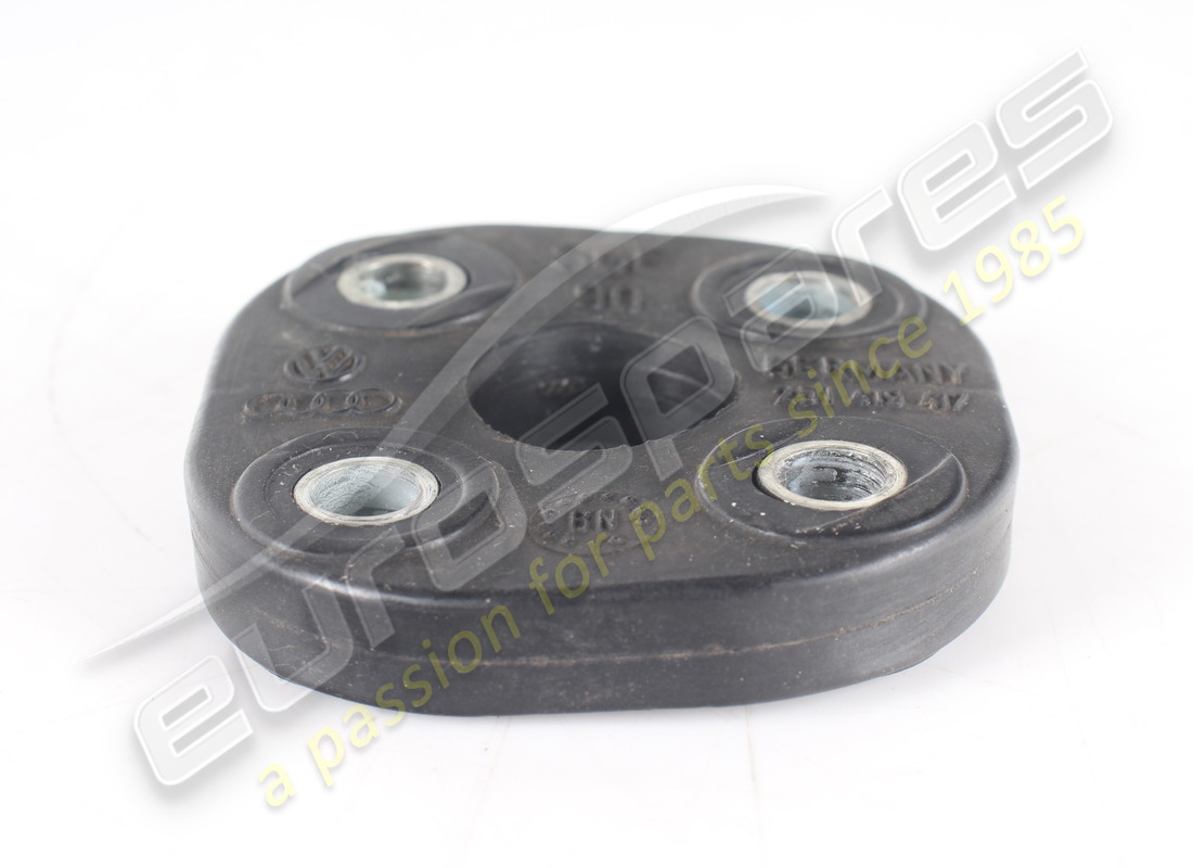 VERWENDETES VERBINDUNGSTEIL LAMBORGHINI. TEILENUMMER 07M145897 (2) verwendetes verbindungsteil lamborghini. teilenummer 07m145897 (2)