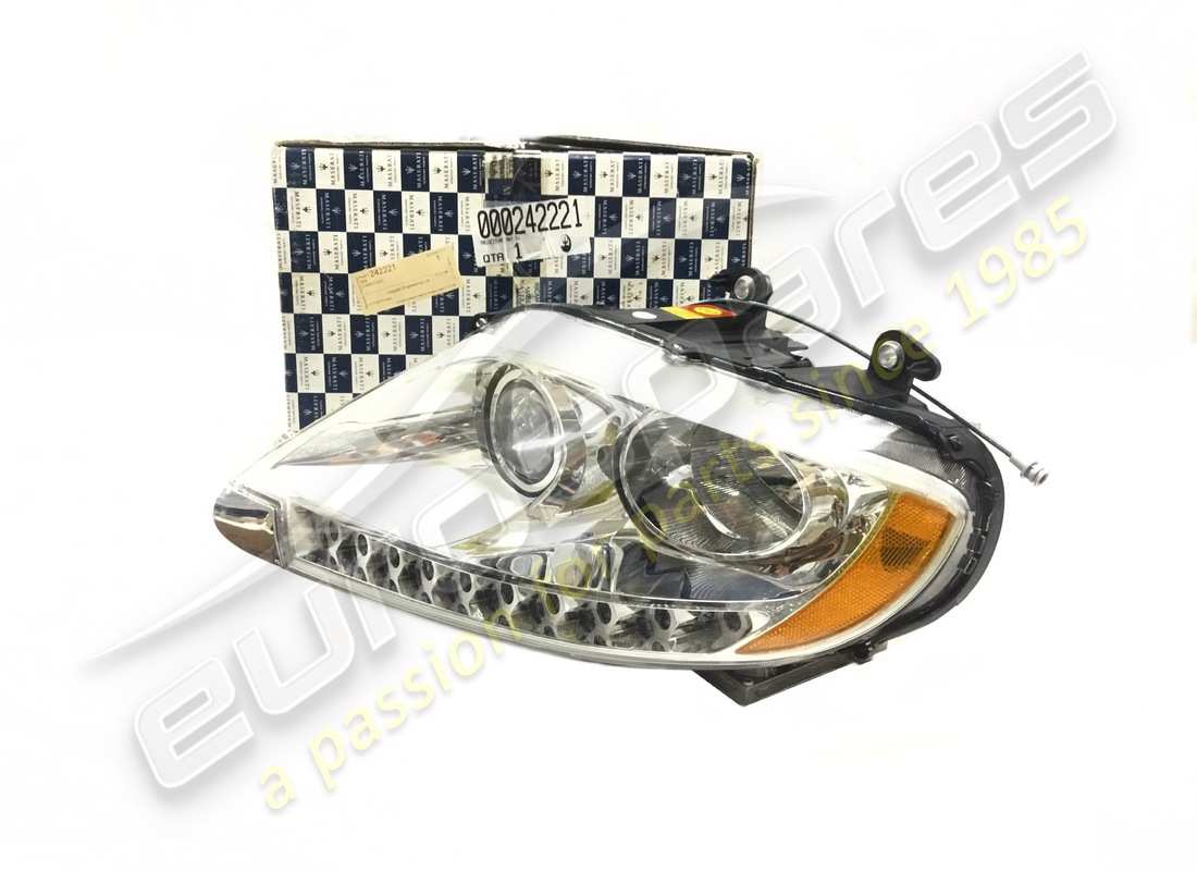 neuer maserati scheinwerfer links. teilenummer 242221 (1)