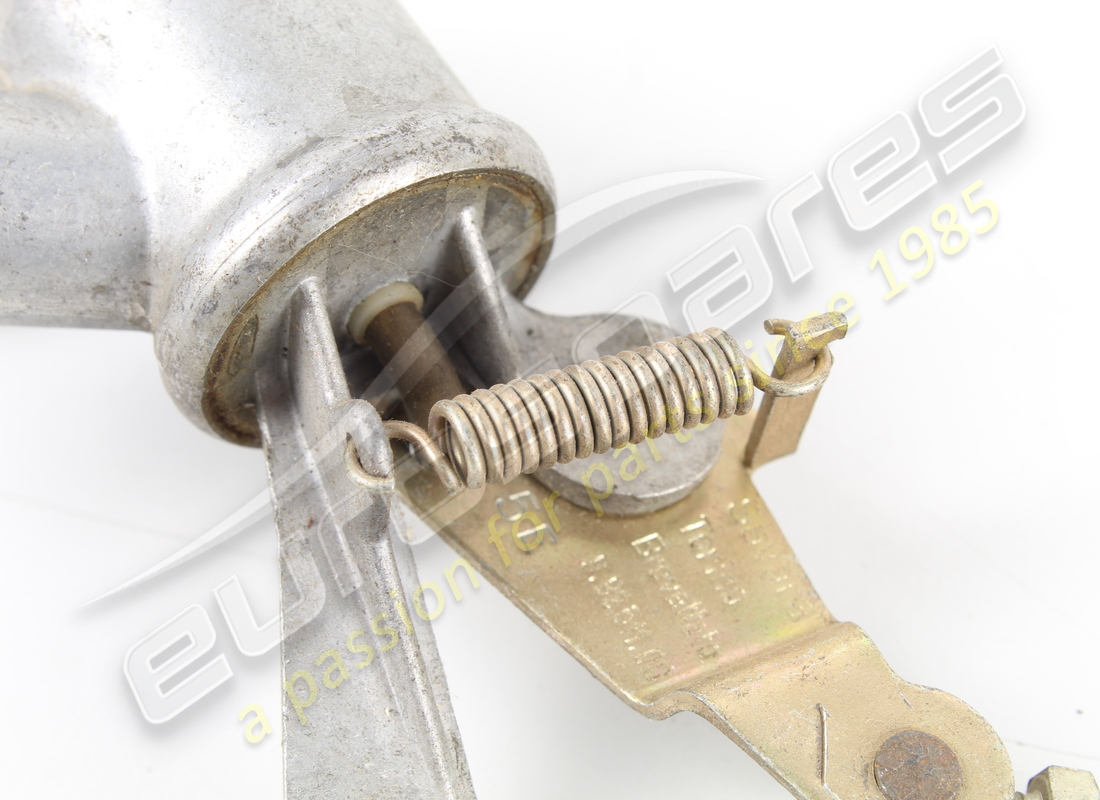 NEU FERRARI HEIZWASSERREGELHAHN RHD TEILENUMMER 105817 (3) neu ferrari heizwasserregelhahn rhd teilenummer 105817 (3)