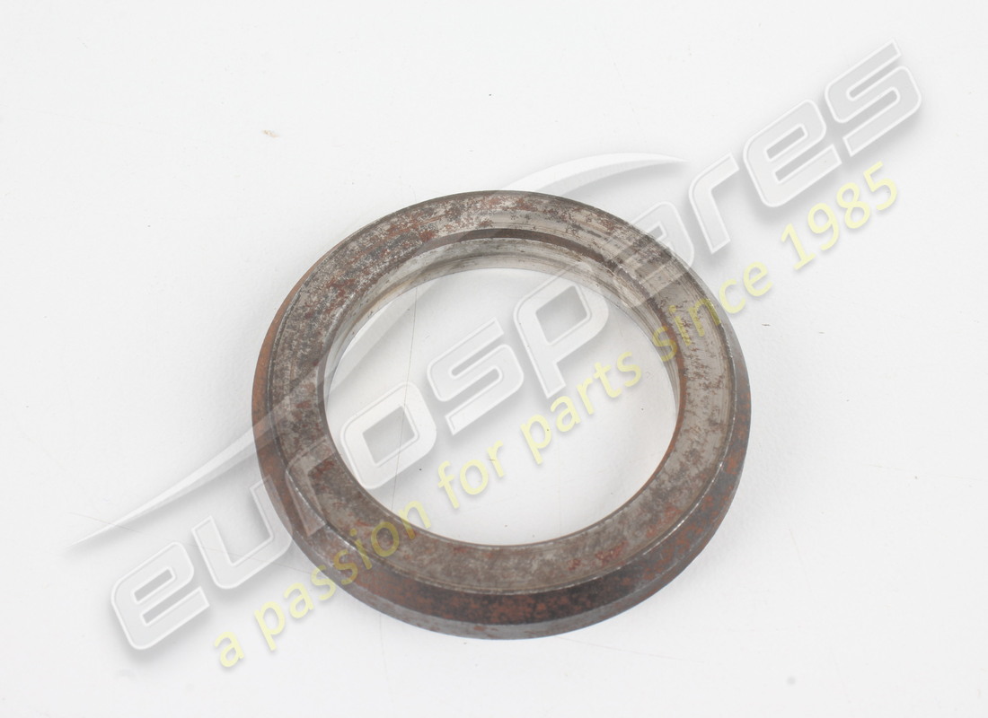 neuer ferrari-abstandshalter. teilenummer 580406 (1)