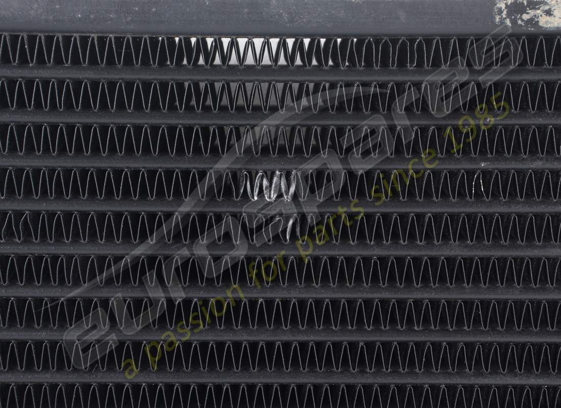 NEUER FERRARI ÖLKÜHLER. TEILENUMMER 159976 (4) neuer ferrari ölkühler. teilenummer 159976 (4)