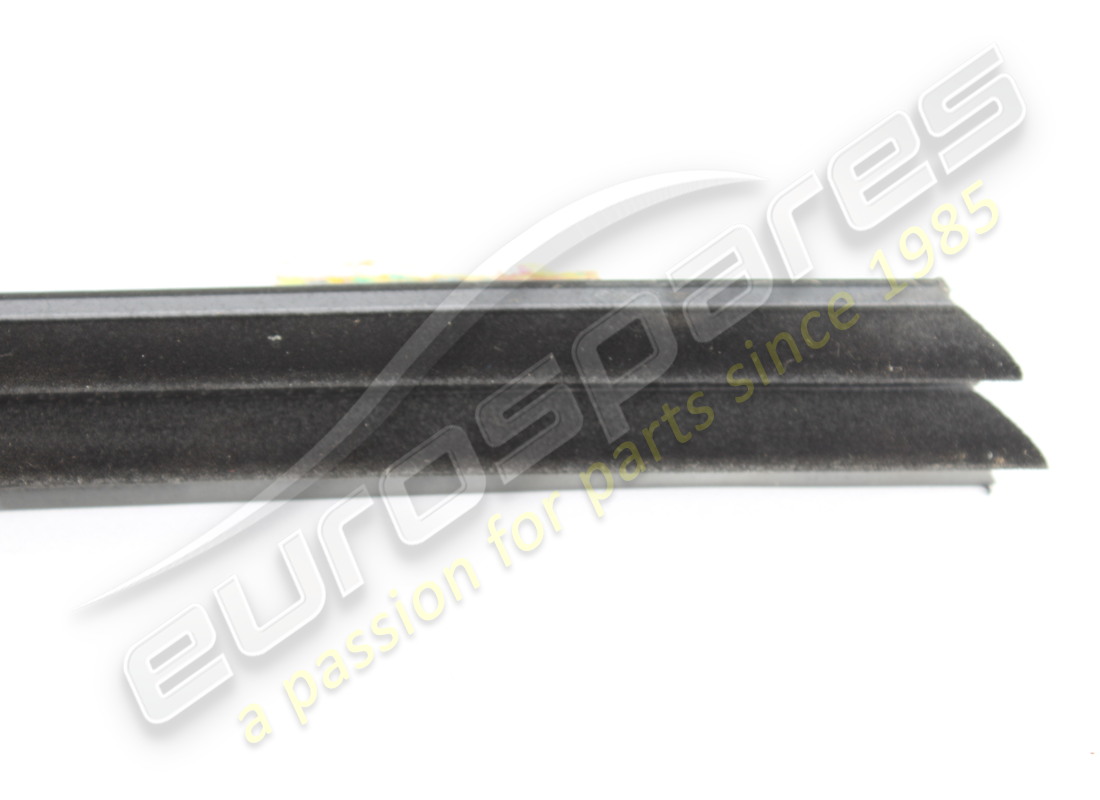 gebraucht maserati rechter vorderer äusserer glasschaber. teilenummer 670308704 (3)