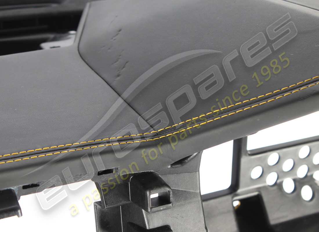 verwendet lamborghini dashboard. teilenummer 4ml857001lsbe (2)