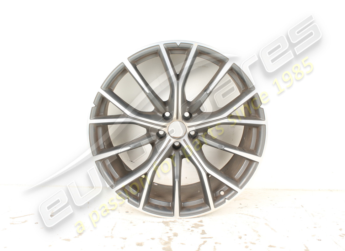 VERWENDETES Maserati HINTERRAD. TEILENUMMER 980182008 (1)